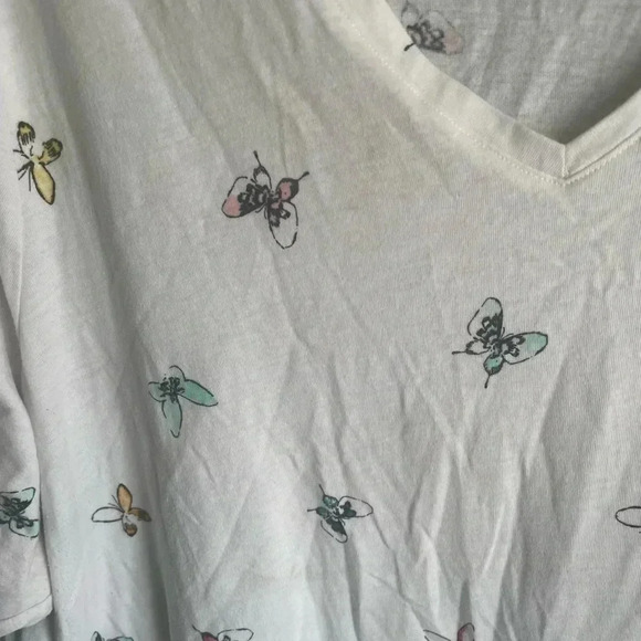 Lane Bryant CLEARANCE!! Butterfly Soft Tee Shirt Tshirt Size 26/28 EUC!‎ - Picture 2 of 4